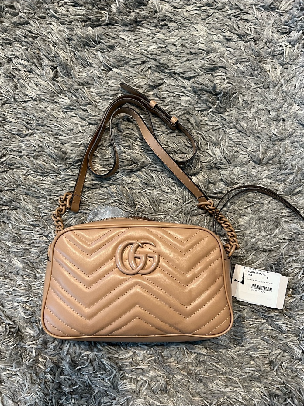 Gucci Calfskin Matelasse Monochrome GG Marmont